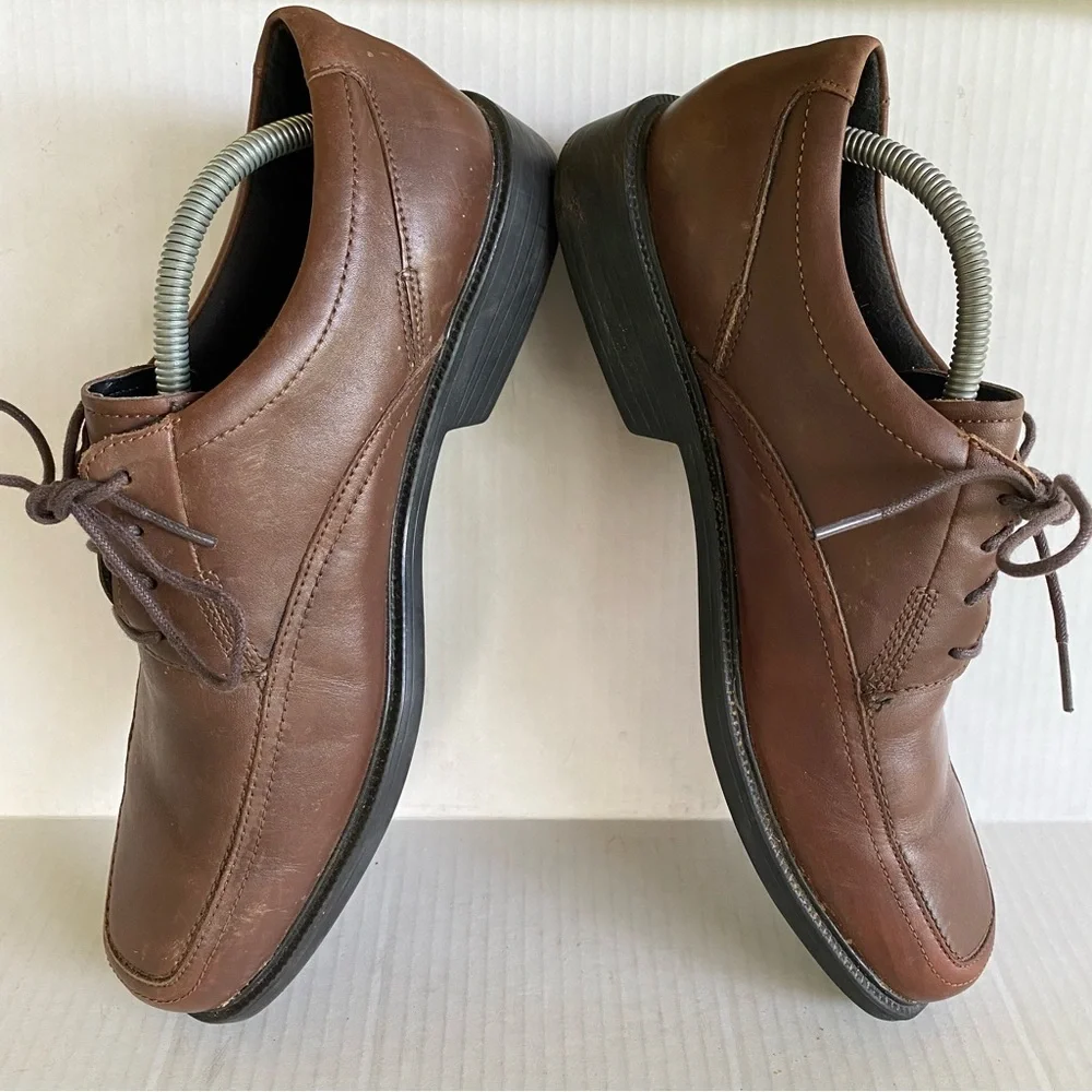 Bostonian Leather Oxford Shoes